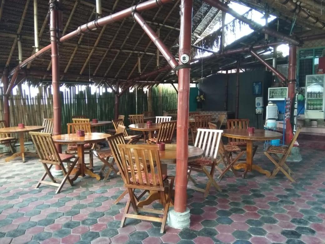 Dasi Guesthouse Ende Exterior foto