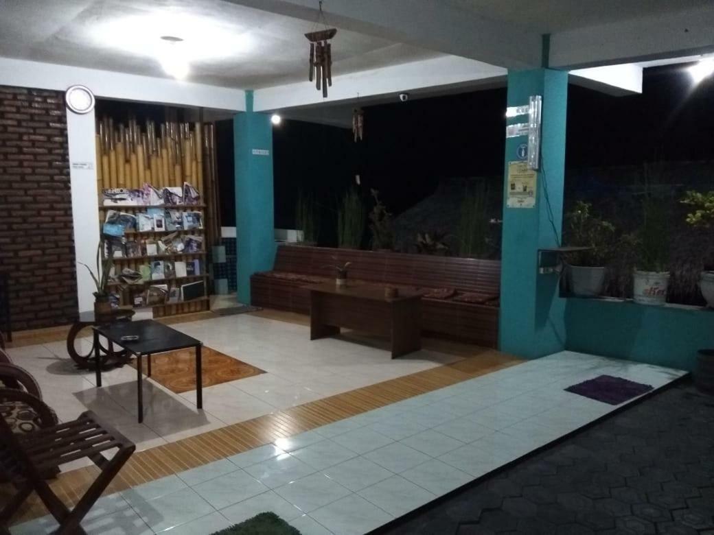 Dasi Guesthouse Ende Exterior foto