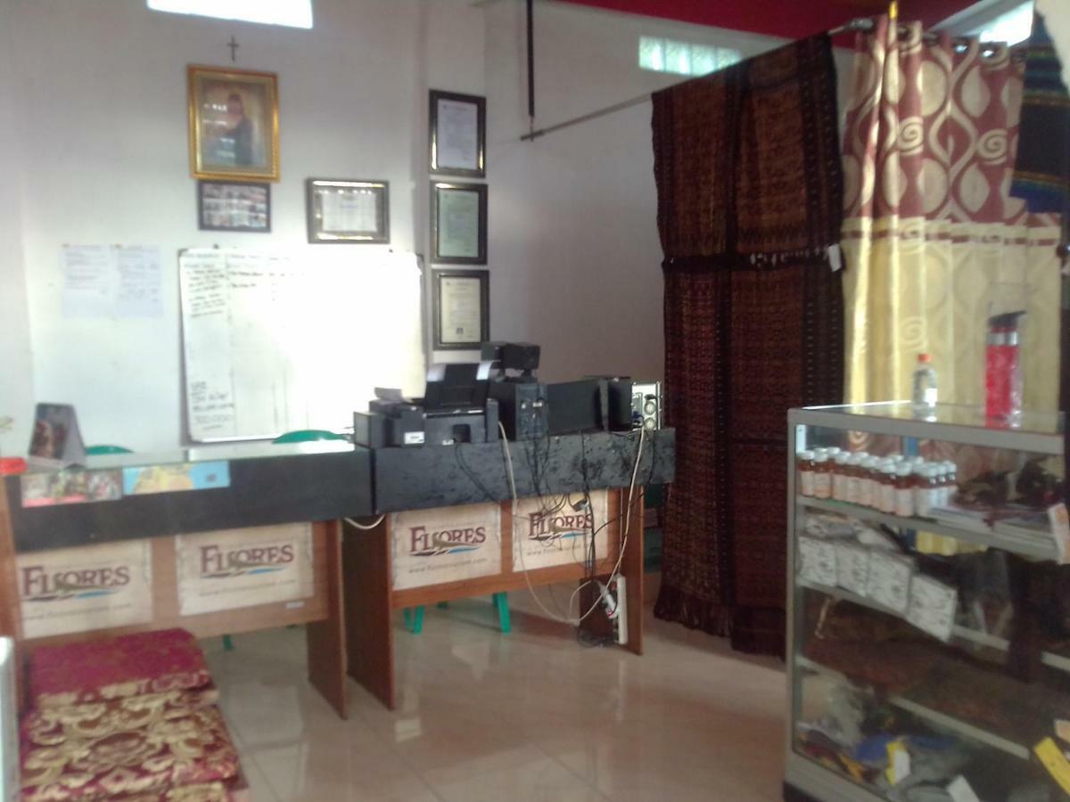 Dasi Guesthouse Ende Exterior foto